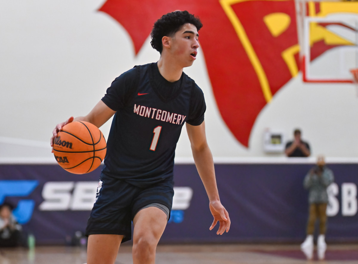 17 Montgomery vs. Carlsbad 12-23-23 Justin Fine